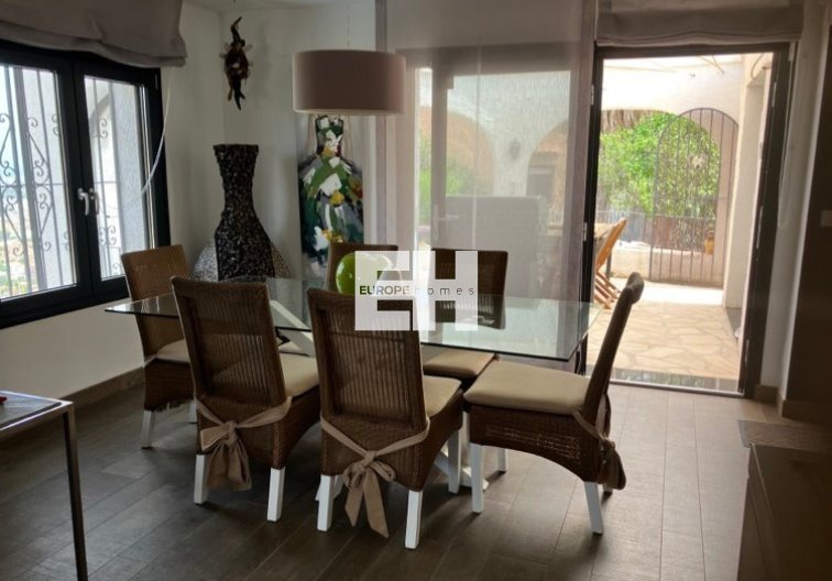 Resale - villa - Calpe - Costa Blanca