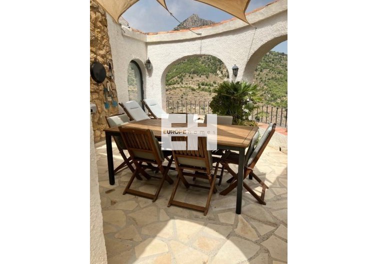 Resale - villa - Calpe - Costa Blanca
