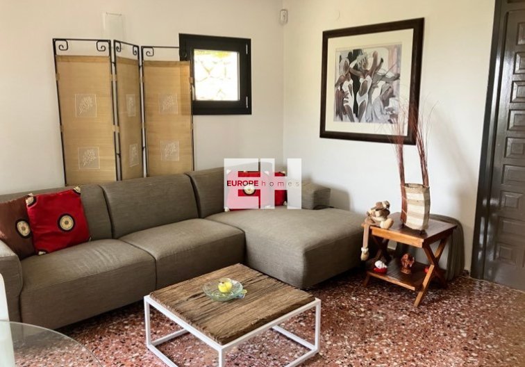 Resale - villa - Calpe - Costa Blanca