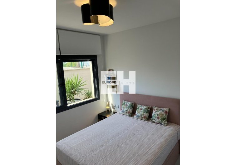 Segunda mano - Bungalow - San Miguel de Salinas - Las Colinas