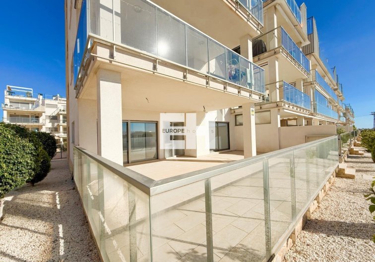 Resale - Apartment - Orihuela Costa - La Zenia