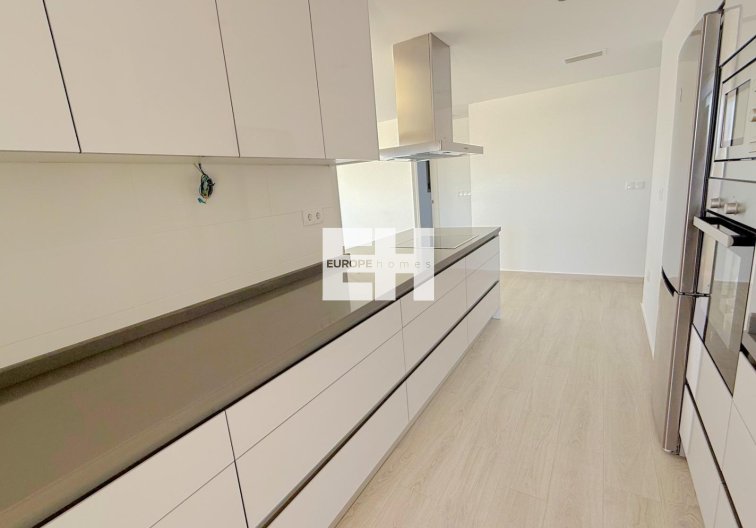Resale - Apartment - Orihuela Costa - La Zenia