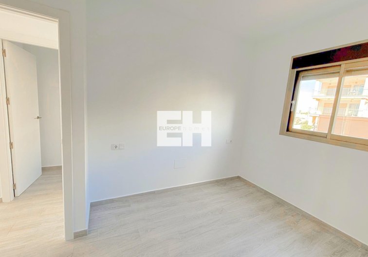 Resale - Apartment - Orihuela Costa - La Zenia