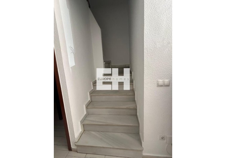 Wiederverkauf - town house - Torrevieja - Centro