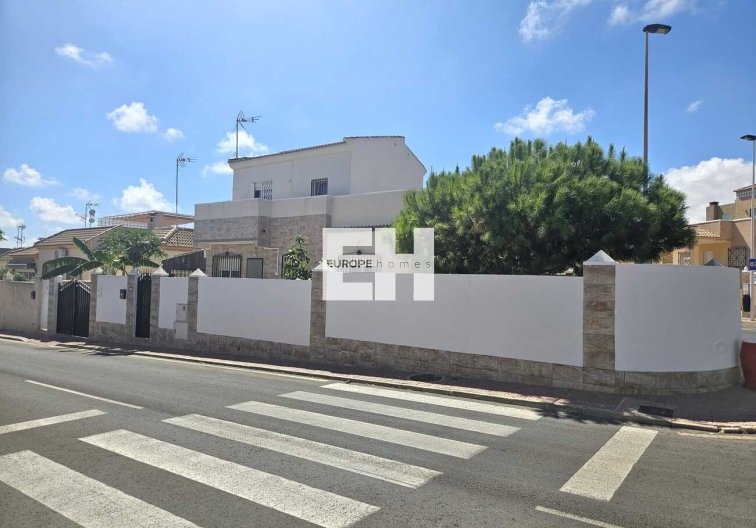 Revente - villa - Torrevieja - Torre Del Moro