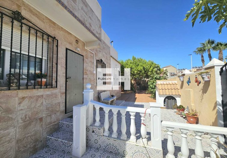 Revente - villa - Torrevieja - Torre Del Moro