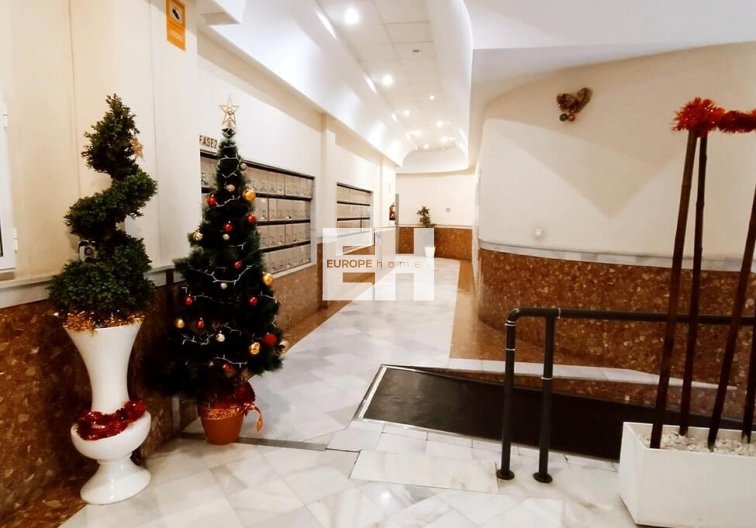 Resale - Apartment - Torrevieja