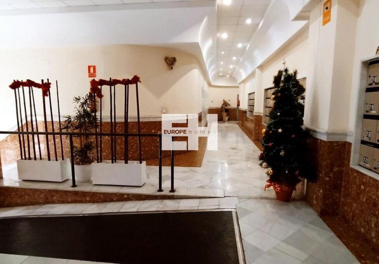 Resale - Apartment - Torrevieja