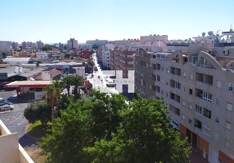 Resale - Apartment - Torrevieja