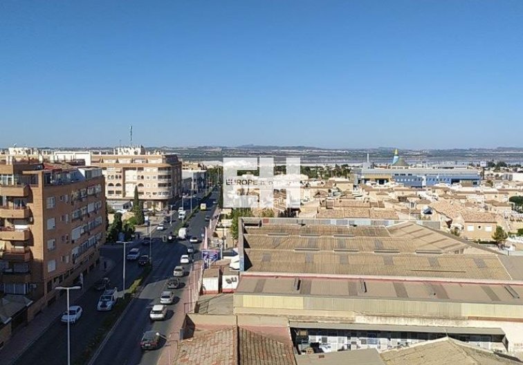 Resale - Apartment - Torrevieja