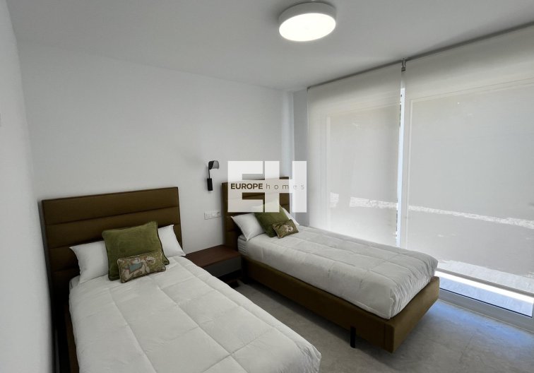 Resale - Apartment - Torrevieja - Aguas Nuevas