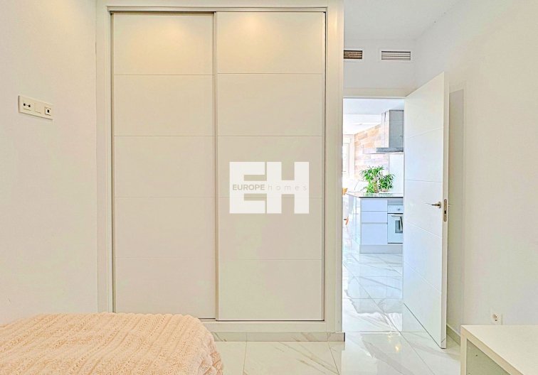 Wiederverkauf - town house - Torrevieja - Costa Blanca