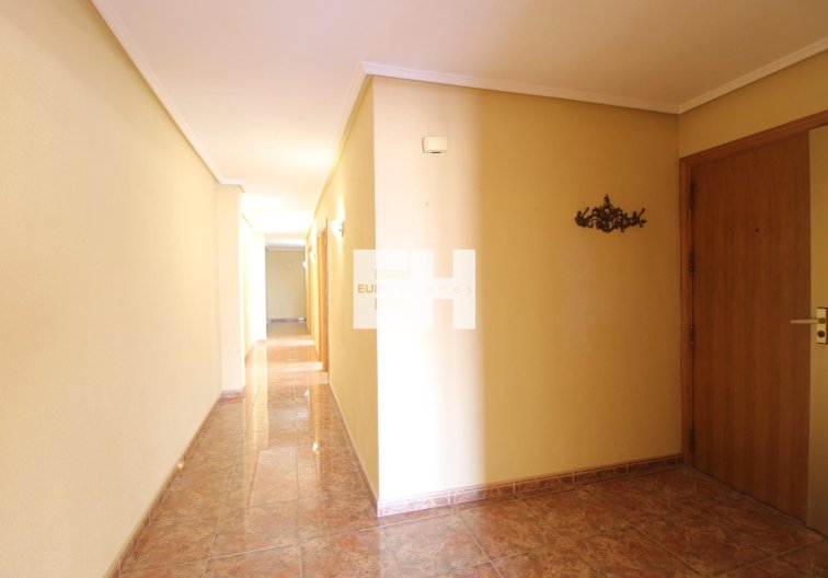 Wiederverkauf - Wohnung - Torrevieja