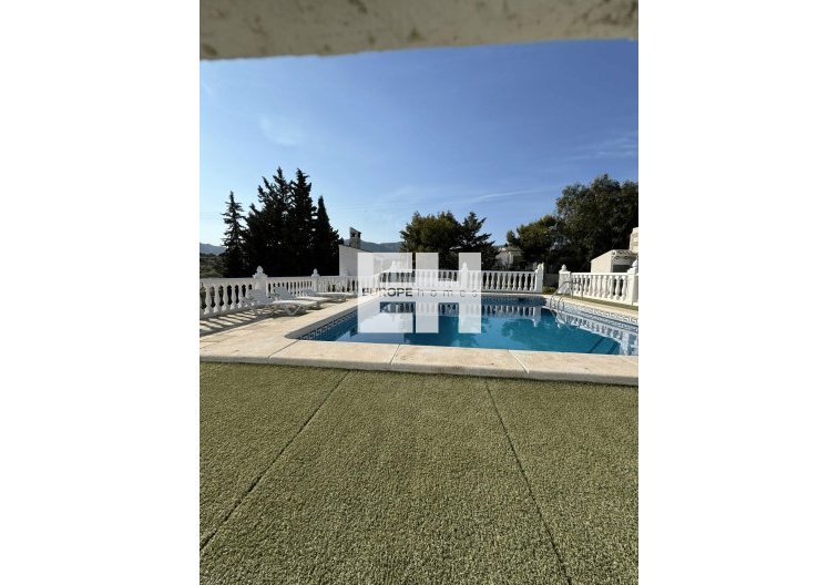 Wiederverkauf - villa - Albatera - Partida Lomas