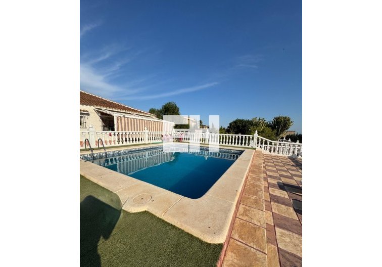 Wiederverkauf - villa - Albatera - Partida Lomas