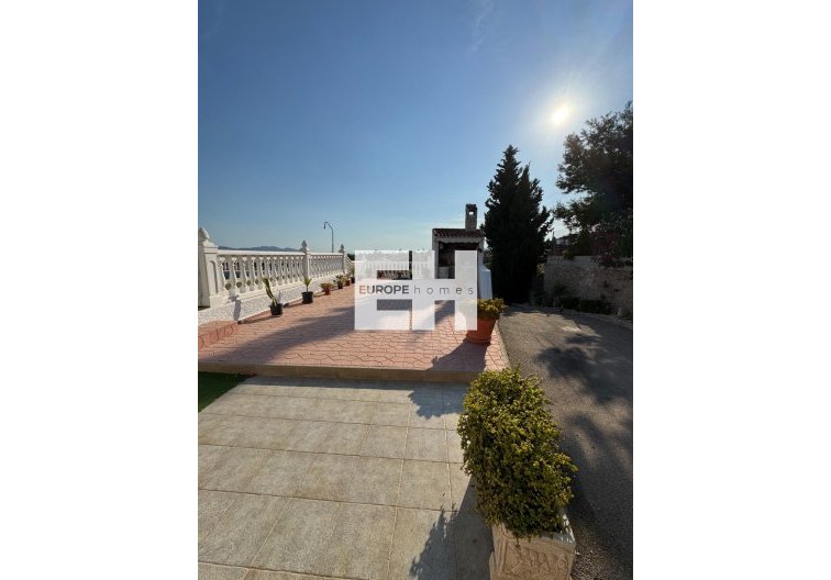 Wiederverkauf - villa - Albatera - Partida Lomas