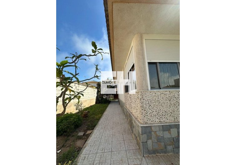 Revente - villa - Los Alcázares - Las Lomas Del Rame-bahía Bella