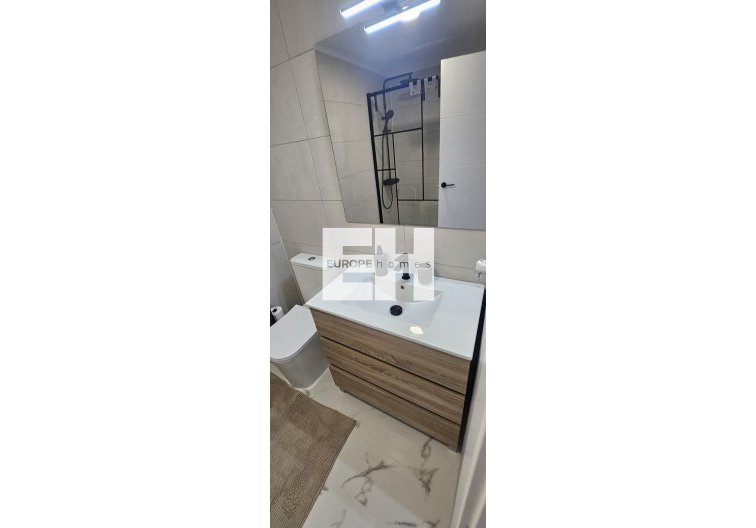 Wiederverkauf - Wohnung - Orihuela Costa - Punta Prima