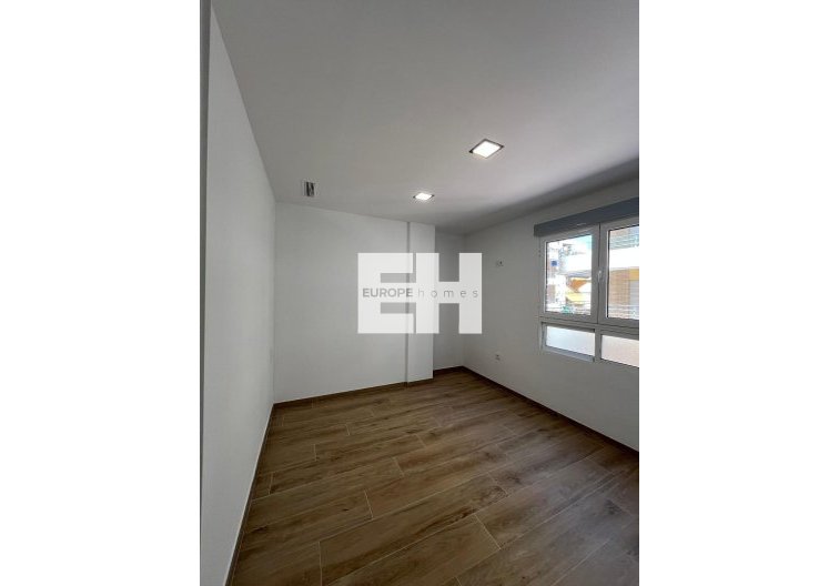Revente - Appartement - Torrevieja - La Mata