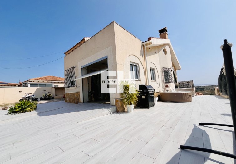 Segunda mano - villa - San Miguel de Salinas - Inland