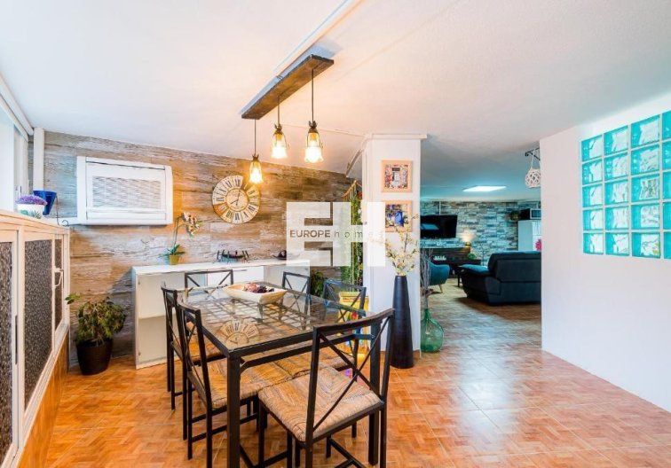 Wiederverkauf - Duplex - Torrevieja - Acequion
