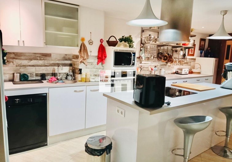 Wiederverkauf - Duplex - Torrevieja - Acequion