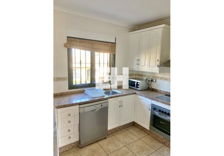 Herverkoop - Semi Detached - Villamartin