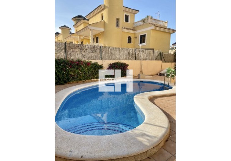 Herverkoop - Semi Detached - Villamartin
