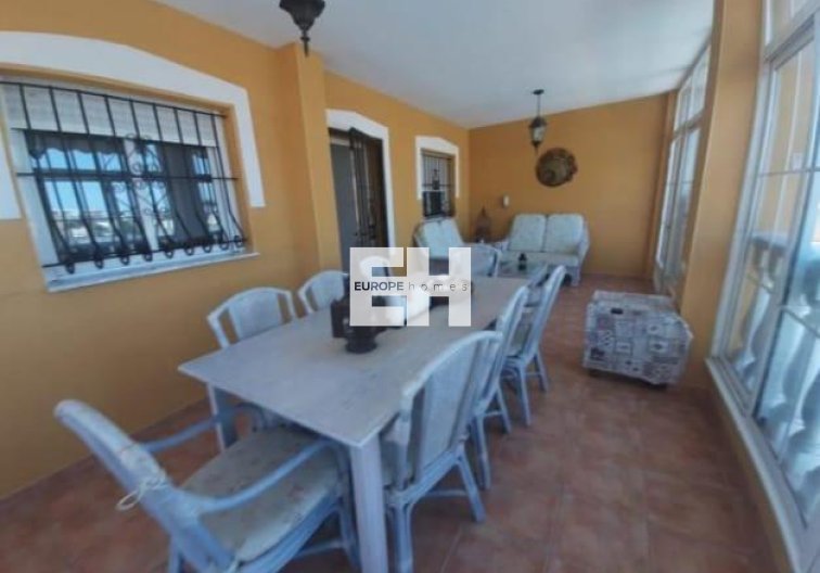 Herverkoop - villa - Torrevieja - Aguas Nuevas