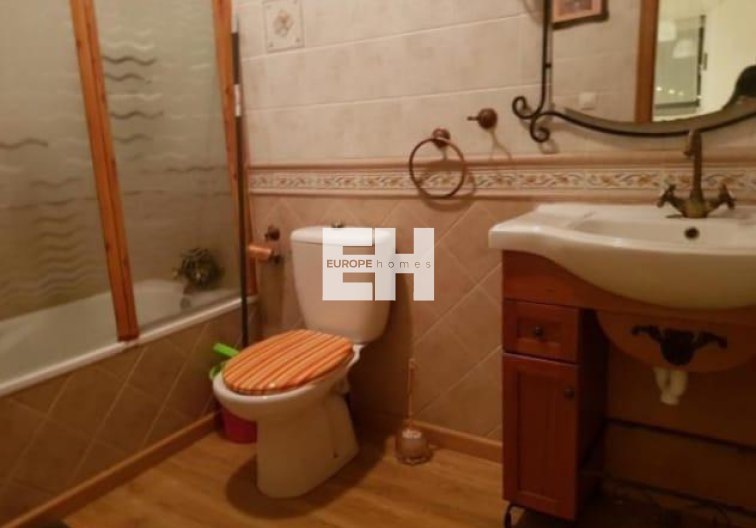 Herverkoop - villa - Torrevieja - Aguas Nuevas