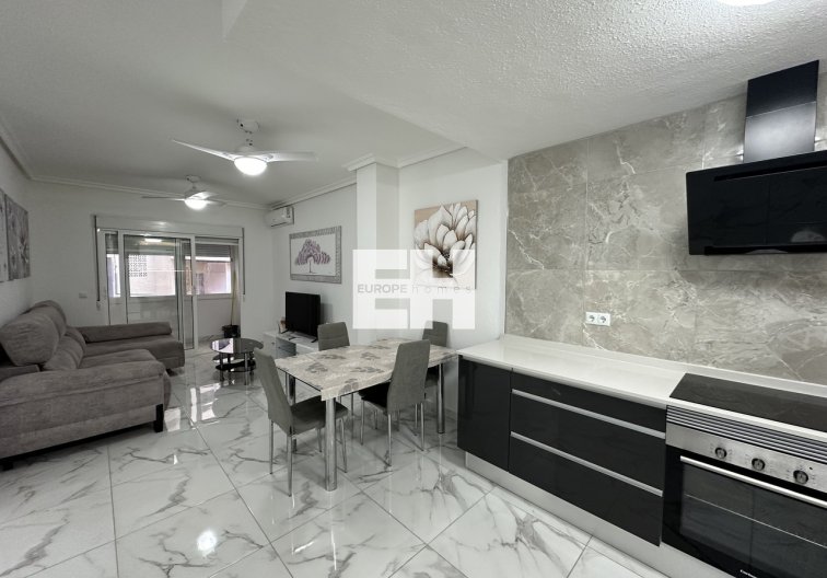 Resale - Apartment - Torrevieja - Costa Blanca