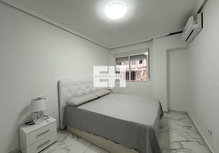 Resale - Apartment - Torrevieja - Costa Blanca