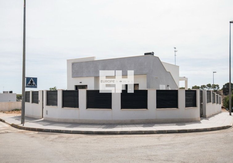 Resale - villa - Pinar de Campoverde - LOS ROMEROS