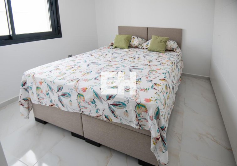 Resale - villa - Pinar de Campoverde - LOS ROMEROS