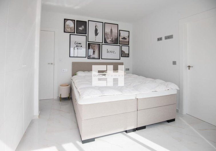 Resale - villa - Pinar de Campoverde - LOS ROMEROS
