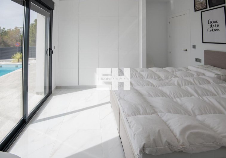 Resale - villa - Pinar de Campoverde - LOS ROMEROS
