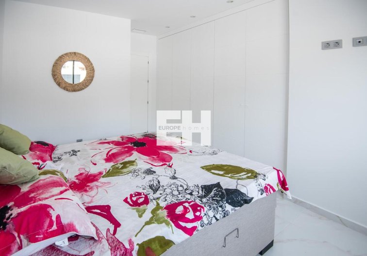 Resale - villa - Pinar de Campoverde - LOS ROMEROS