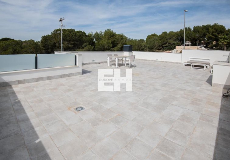 Resale - villa - Pinar de Campoverde - LOS ROMEROS