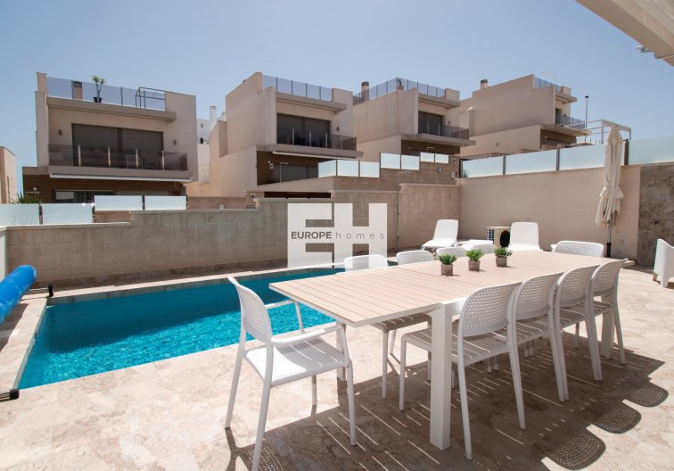Revente - villa - Orihuela Costa - Costa Blanca