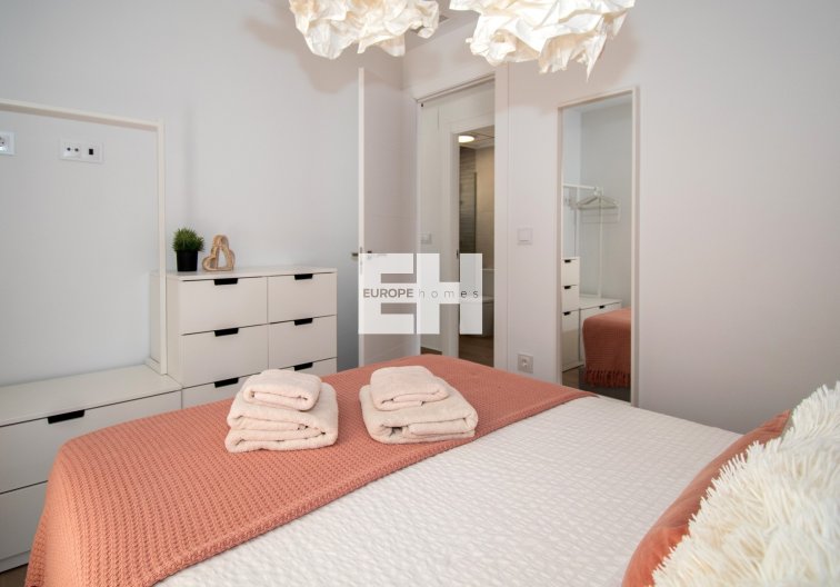 Revente - villa - Orihuela Costa - Costa Blanca
