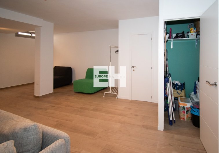Revente - villa - Orihuela Costa - Costa Blanca