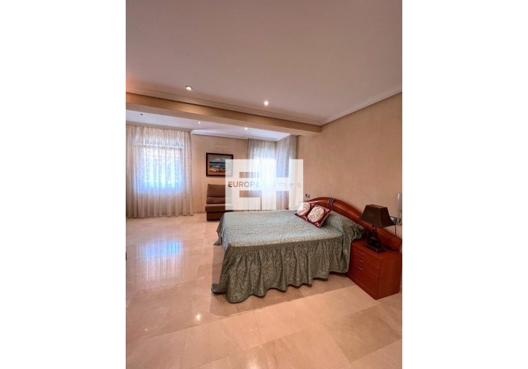 Resale - Duplex - Torrevieja