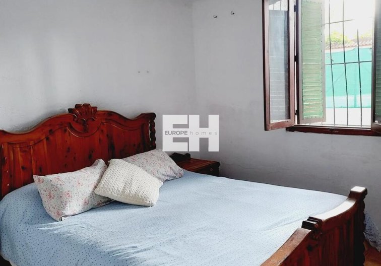 Revente - villa - Orihuela Costa - Punta Prima