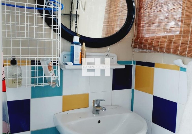 Revente - villa - Orihuela Costa - Punta Prima