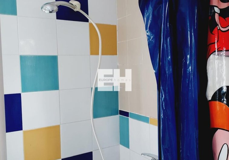 Revente - villa - Orihuela Costa - Punta Prima