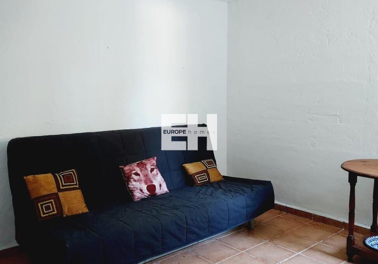 Revente - villa - Orihuela Costa - Punta Prima