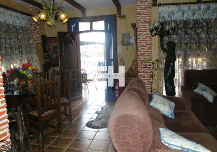 Wiederverkauf - town house - Daya Nueva - Costa Blanca