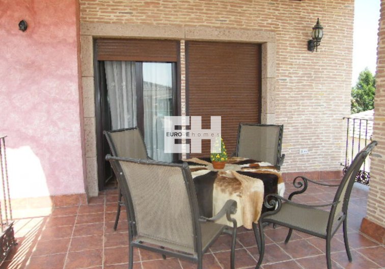 Wiederverkauf - town house - Daya Nueva - Costa Blanca