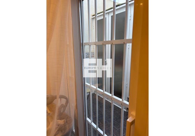 Wiederverkauf - Wohnung - Torrevieja - Centro