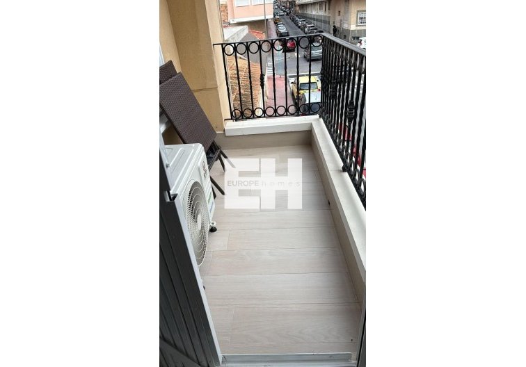 Wiederverkauf - Wohnung - Torrevieja - Centro